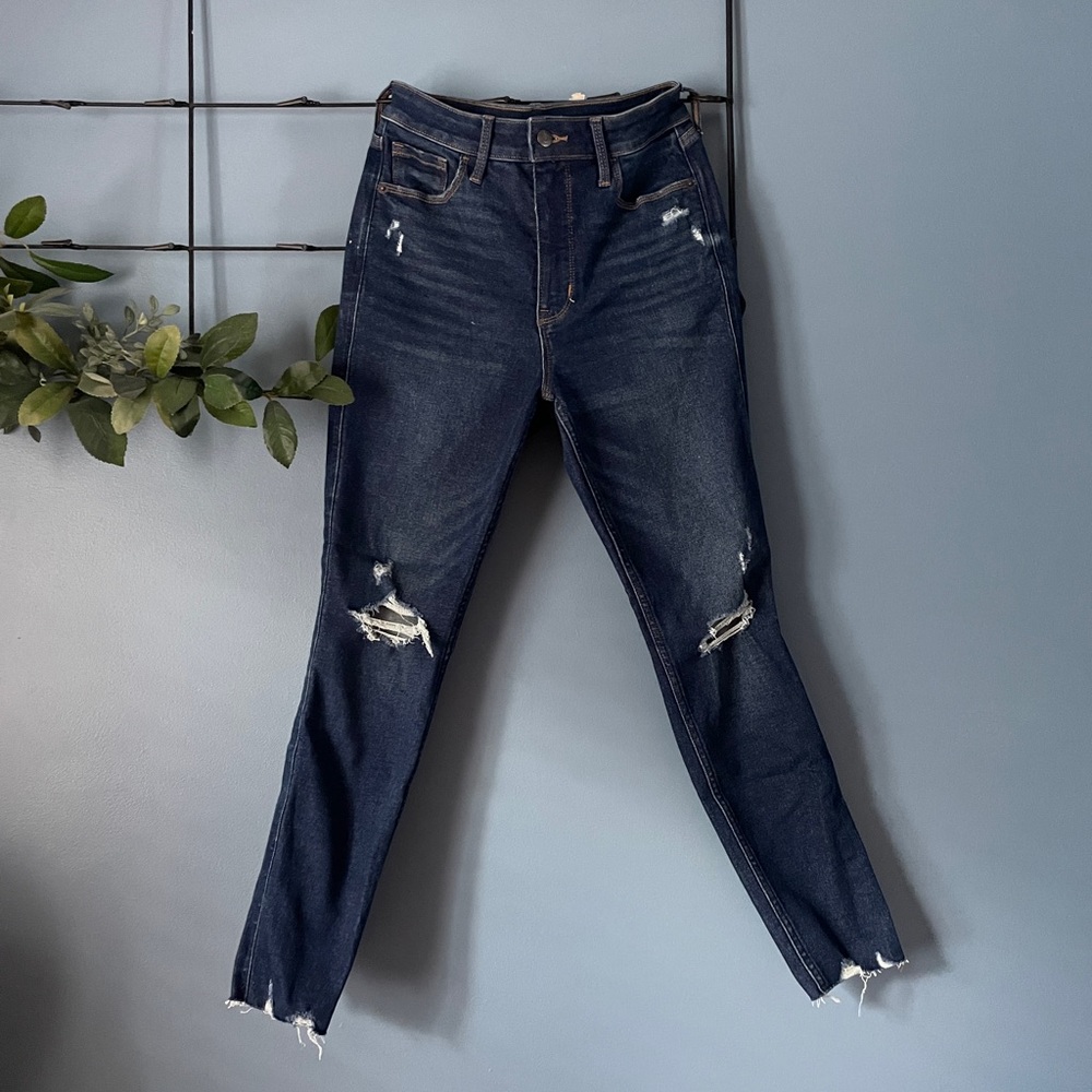 Old Navy 360 Stretch Skinny Jeans (size 6)